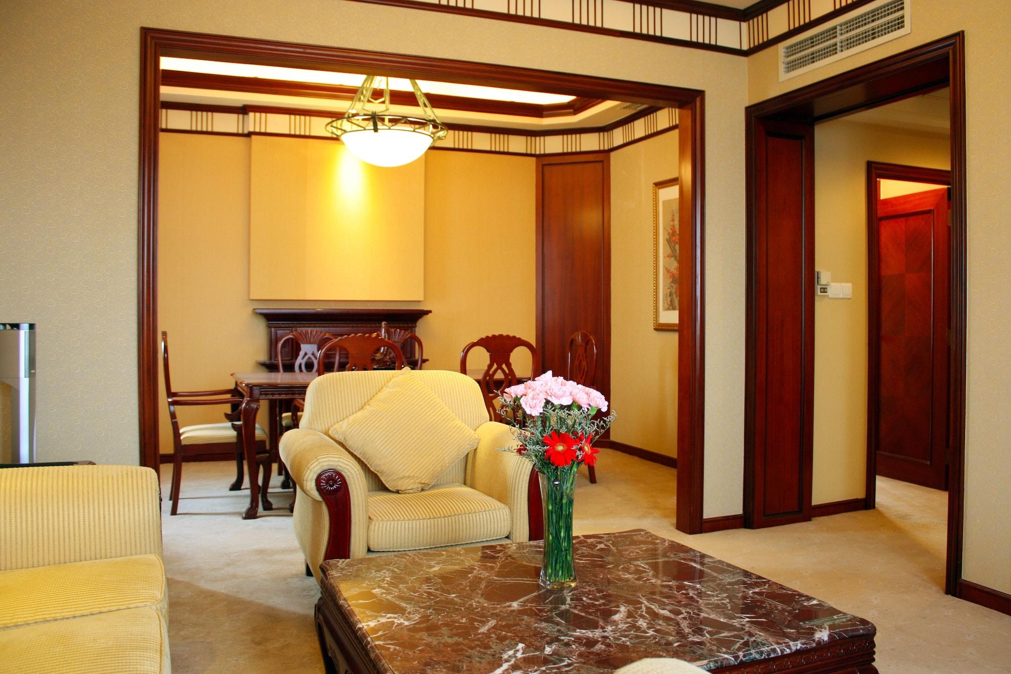 Jin Jiang Park Hotel Шанхай Экстерьер фото