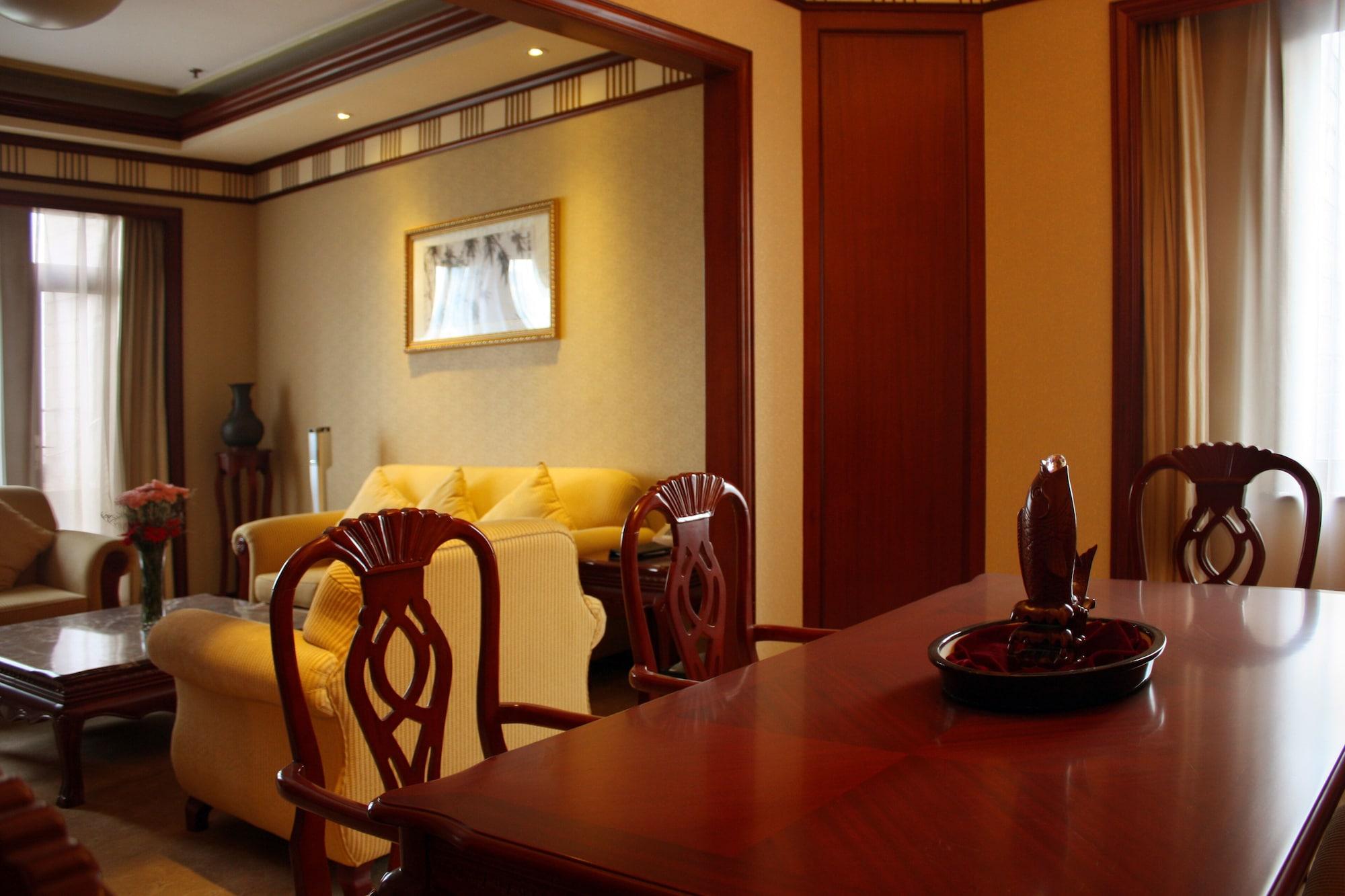 Jin Jiang Park Hotel Шанхай Экстерьер фото